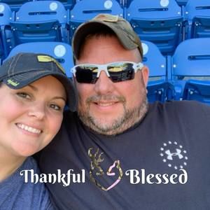 Meet your Posher, Connie